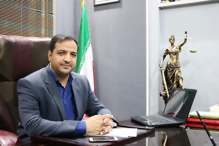 ابوالقاسم فیض آبادی وکیل پایه یک دادگستری