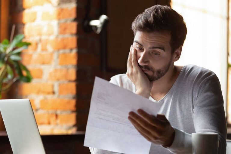 محرومیت افراد از حقوق اجتماعی